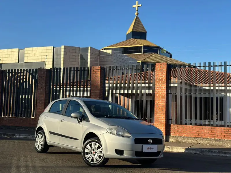 Fiat Punto Attractive 1.4 (Flex)