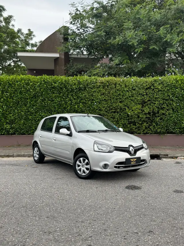 Carro Renault Clio 2016 Expression 1.0 16V (Flex)