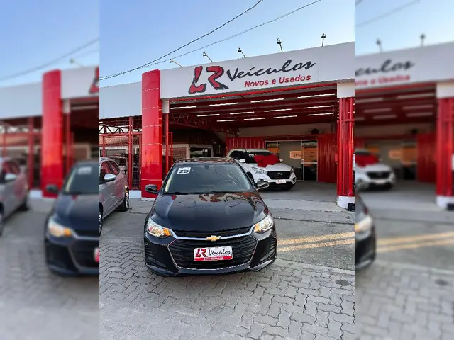 Carro Chevrolet Onix Plus 2023 LT 1.0 Turbo (Aut.)