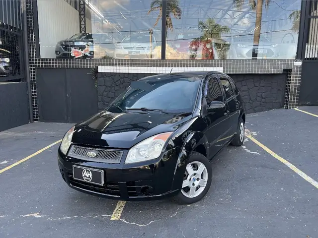 Carro Ford Fiesta Hatch 2007 1.0