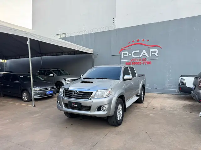 Carro Toyota Hilux Cabine Dupla 2015 Hilux 3.0 TDI 4x4 CD SR