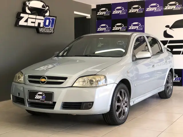 Carro Chevrolet Astra Hatch 2011 Advantage 2.0 (Flex)