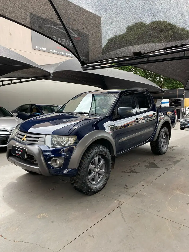 Mitsubishi Outdoor 3.2 DID-H HPE 4WD (Aut)