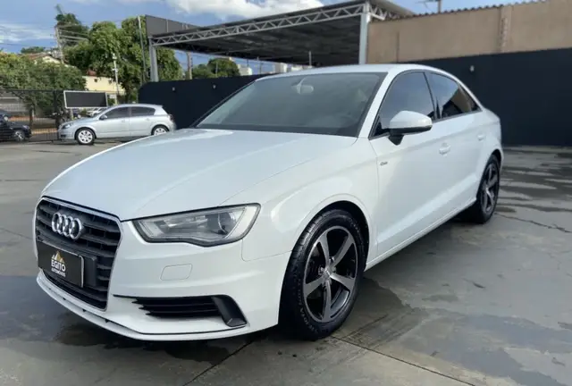 Carro Audi A3 2014 1.4 TFSI Attraction S Tronic