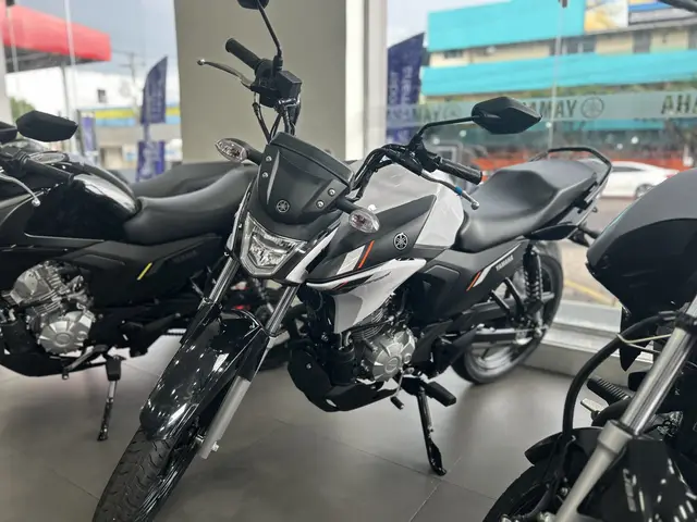 Carro Yamaha YBR 150 Factor 2025 ED