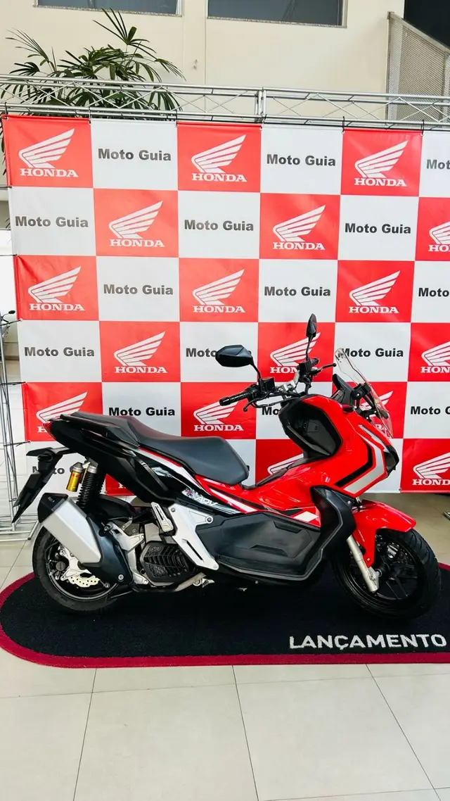 Carro Honda ADV 2023 ABS