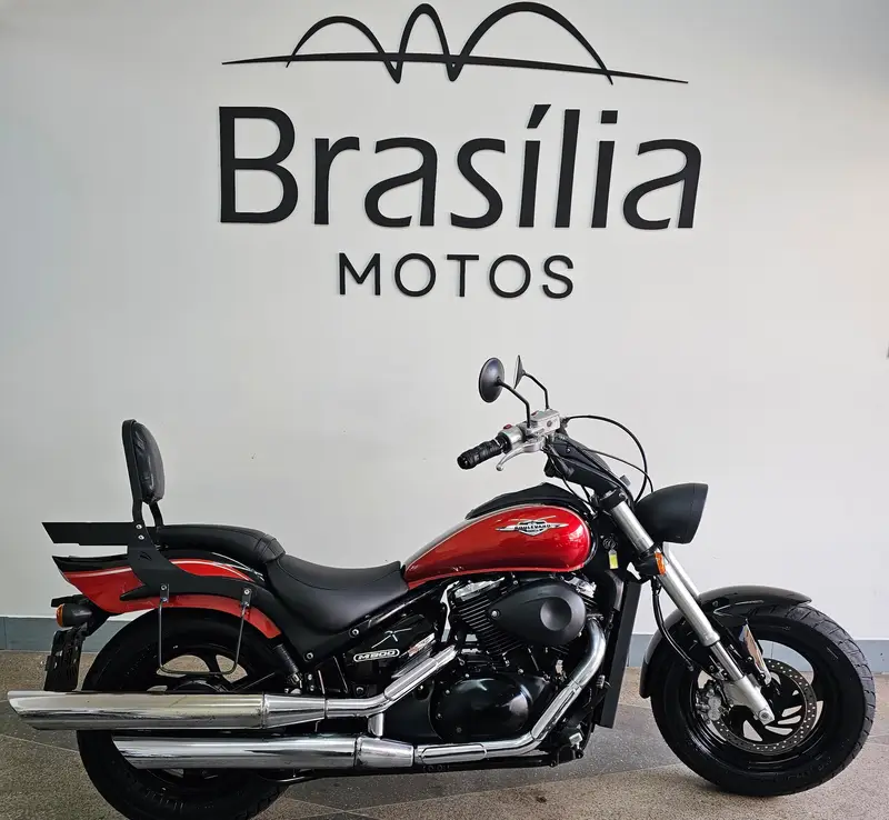 Suzuki Boulevard M800