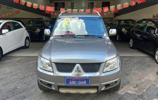 Carro Mitsubishi Pajero TR4 2012 2.0 16V 4x2 (Flex) (Aut)