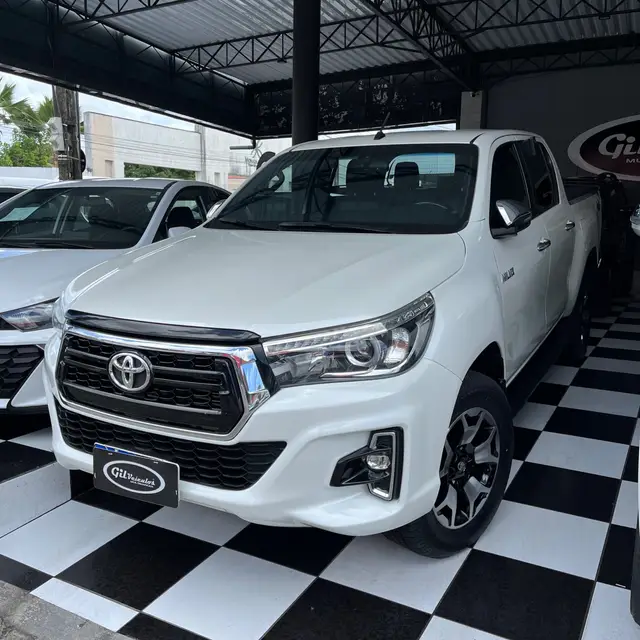Carro Toyota Hilux Cabine Dupla 2020 Hilux 2.8 TDI SRX CD 4x4 (Aut)