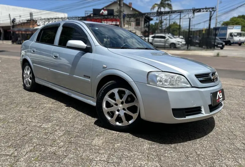 Chevrolet Astra Hatch Advantage 2.0 (Flex)