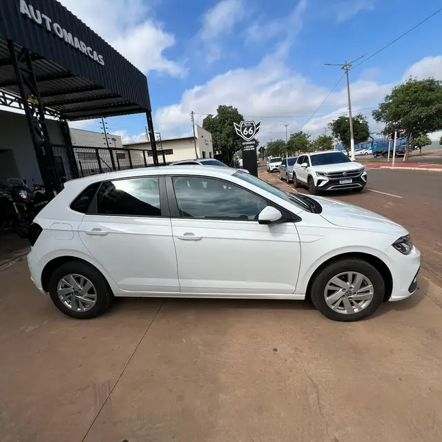 Carro Volkswagen Polo 2024 MPI (Flex)