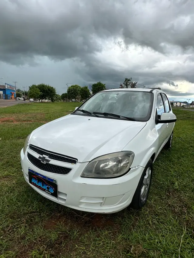 Carro Chevrolet Celta 2014 LT 1.0 (Flex)