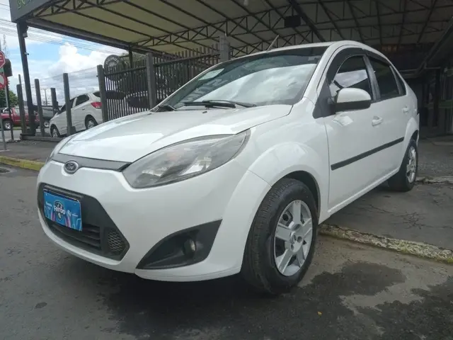 Carro Ford Fiesta Sedan 2014 SE 1.6 Rocam (Flex)