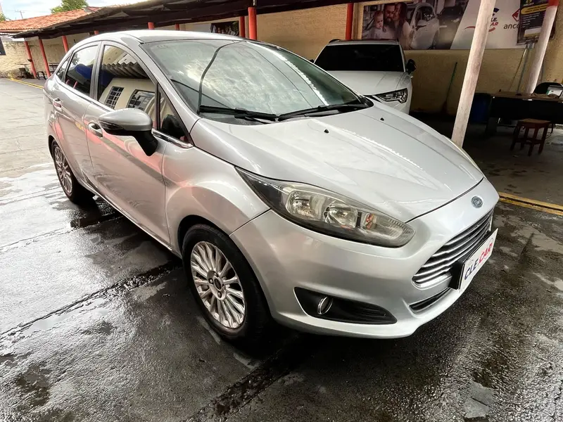 Ford New Fiesta Sedan 1.6 Titanium PowerShift (Flex)