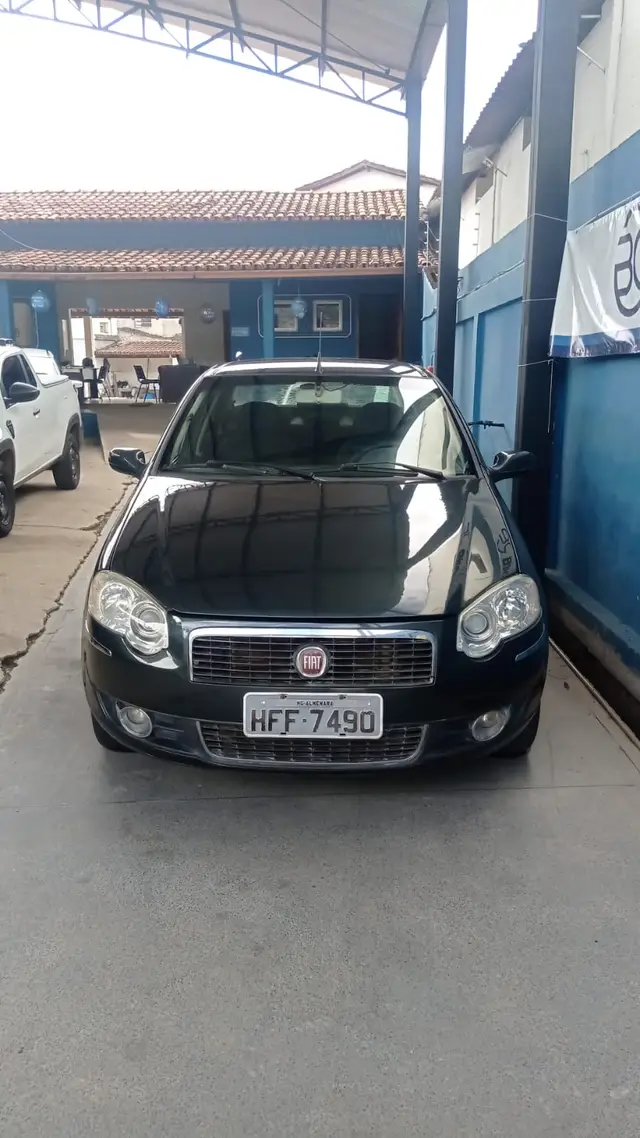Carro Fiat Siena 2010 ELX 1.4 8V (Flex)