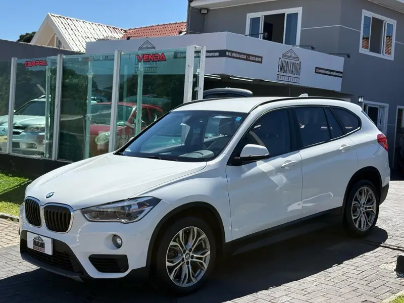 BMW X1 2.0 sDrive20i GP ActiveFlex