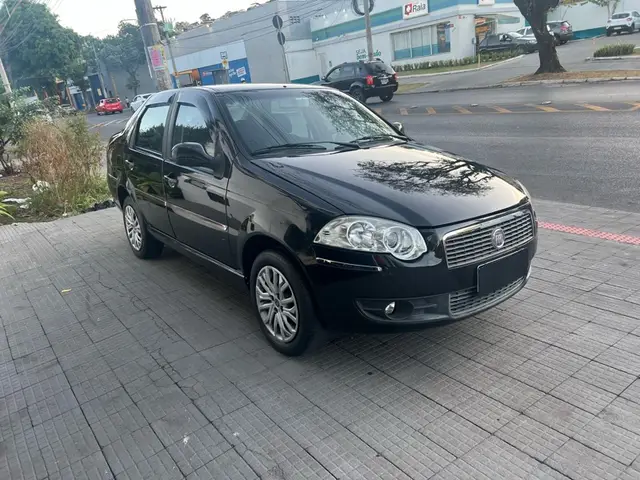 Carro Fiat Siena 2012 Essence 1.6 16V (Flex)