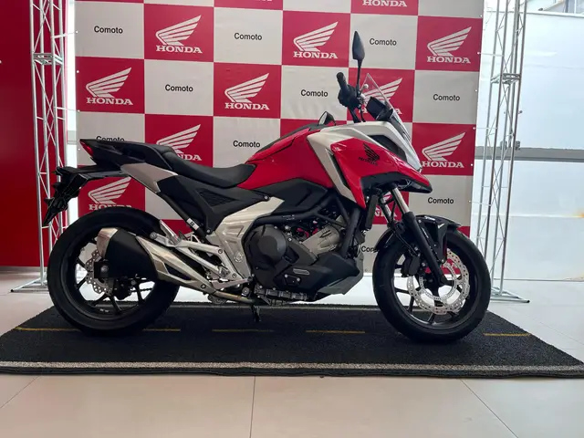 Carro Honda NC 750X 2025 DCT