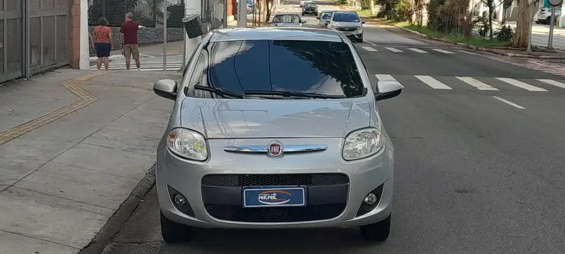Fiat Palio Attractive 1.0 Evo (Flex)