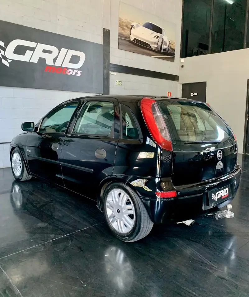 Chevrolet Corsa Hatch 1.8 (Flex)