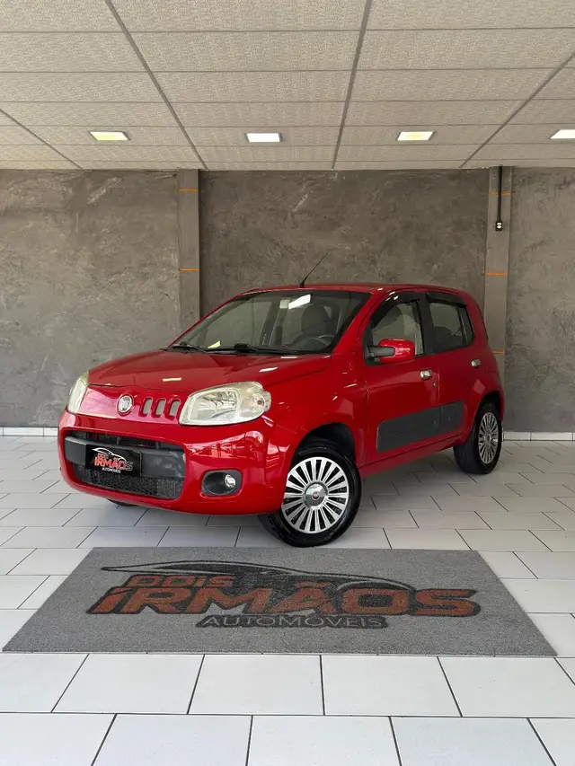 Carro Fiat Uno 2012 ECONOMY Celeb. 1.4 EVO F. Flex 8V 4p