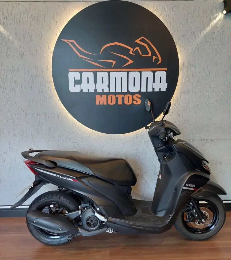 Yamaha Fluo ABS