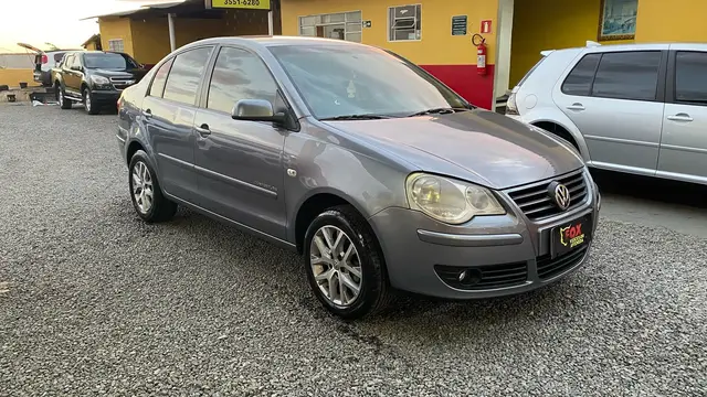 Carro Volkswagen Polo Sedan 2008 Comfortline 1.6 8V (Flex)