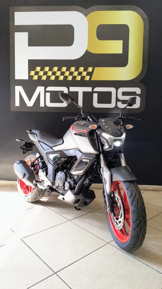 Moto Yamaha Fazer FZ15 2025 ABS Connected