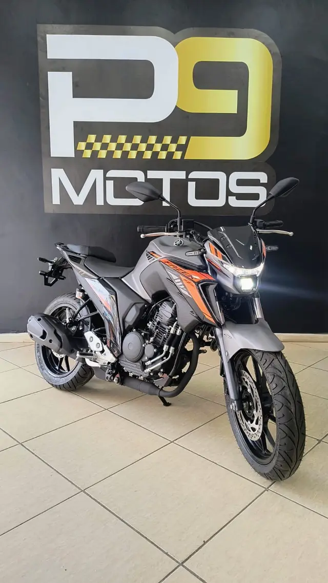 Moto Yamaha Fazer FZ25 2025 Connected