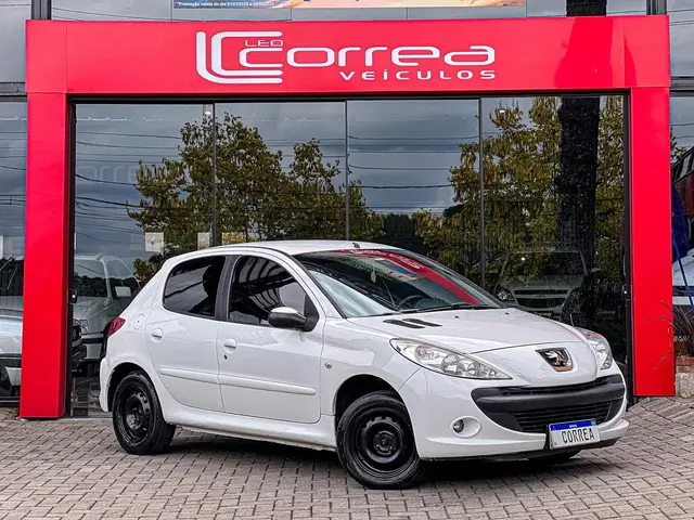 Carro Peugeot 207 2011 Hatch XR 1.4 8V (flex) 4p