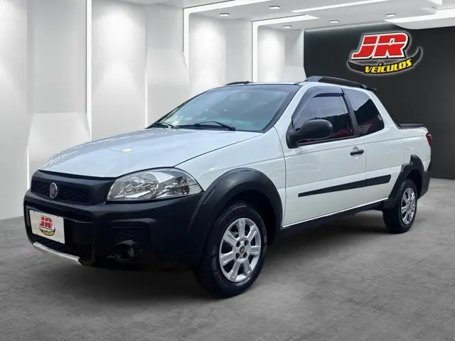 Carro Fiat Strada 2015 Working 1.4 (Flex) (Cabine Dupla)