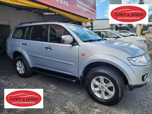 Carro Mitsubishi Pajero Dakar 2013 3.2 HPE 4WD (aut)