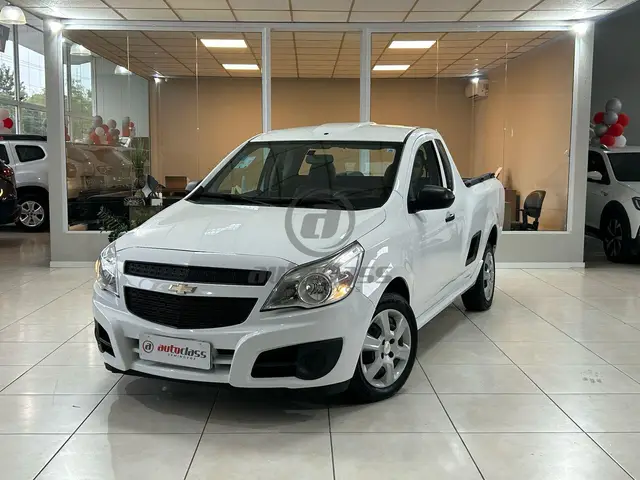 Carro Chevrolet Montana 2019 LS 1.4 (Flex)