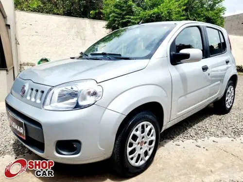Fiat Uno Vivace Italia 1.0 8V (Flex) 4p