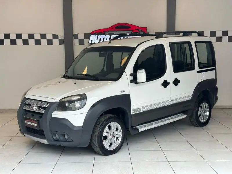 Fiat Doblò Adventure 1.8 16V (Flex)