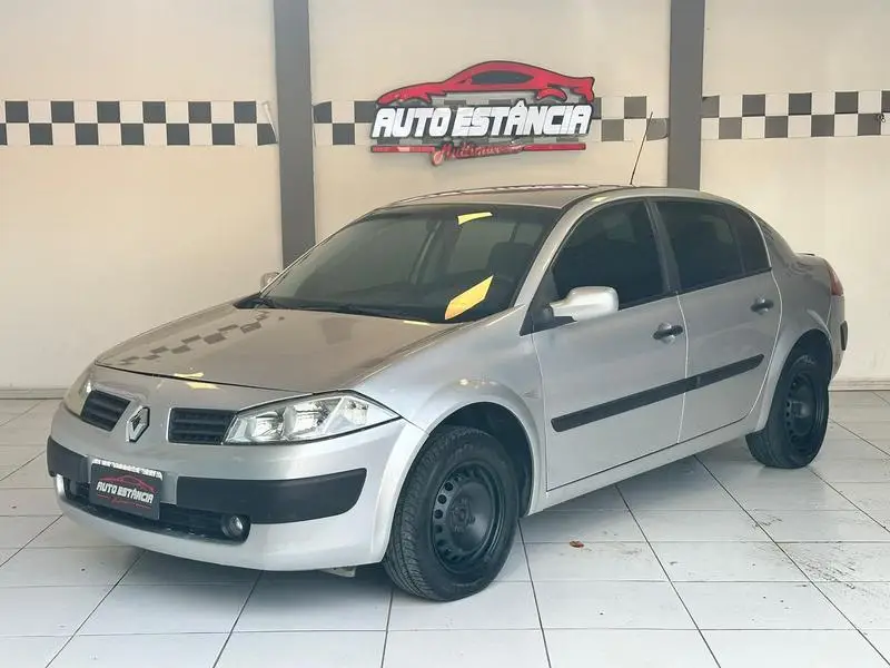 Renault Megane Sedan Mégane Sedan Dynamique 1.6 16V (flex)