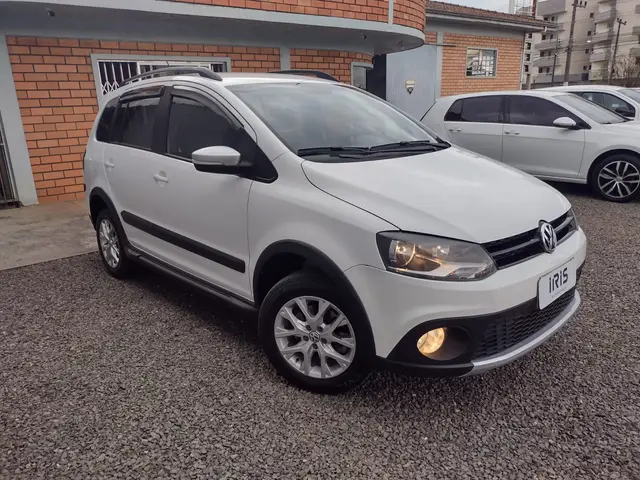 Carro Volkswagen SpaceCross 2014 1.6 8V (Flex)