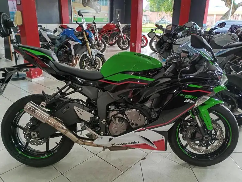 Kawasaki ZX-6R