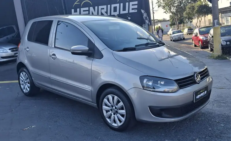 Volkswagen Fox 1.0 VHT (Flex) 4p