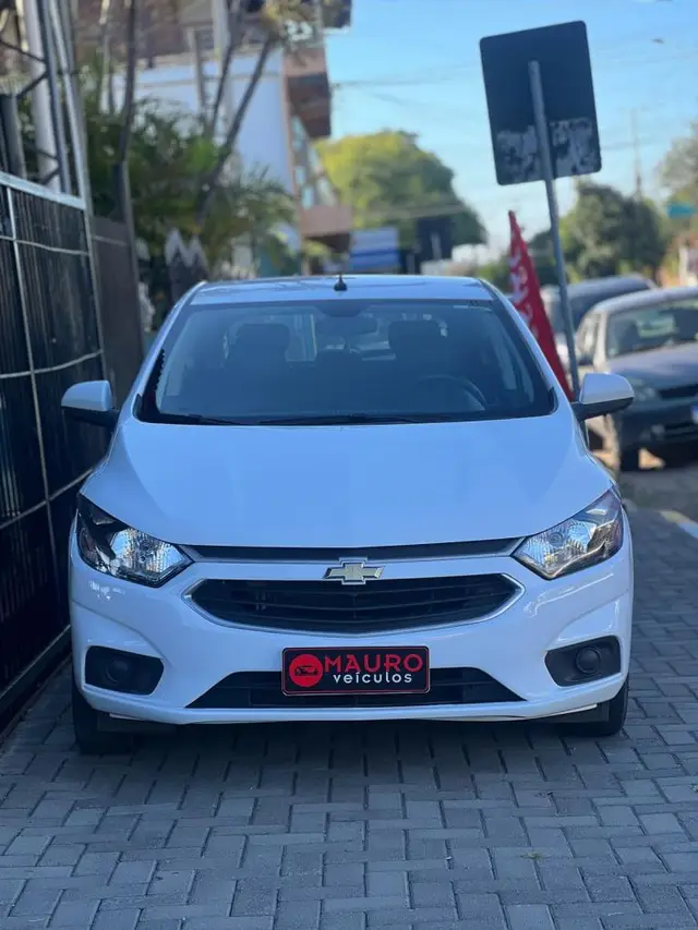 Carro Chevrolet Onix 2019 1.0 LT SPE/4