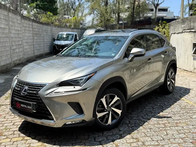 Carro Lexus NX 300 2019 2.5 300H Luxury Auto 4WD