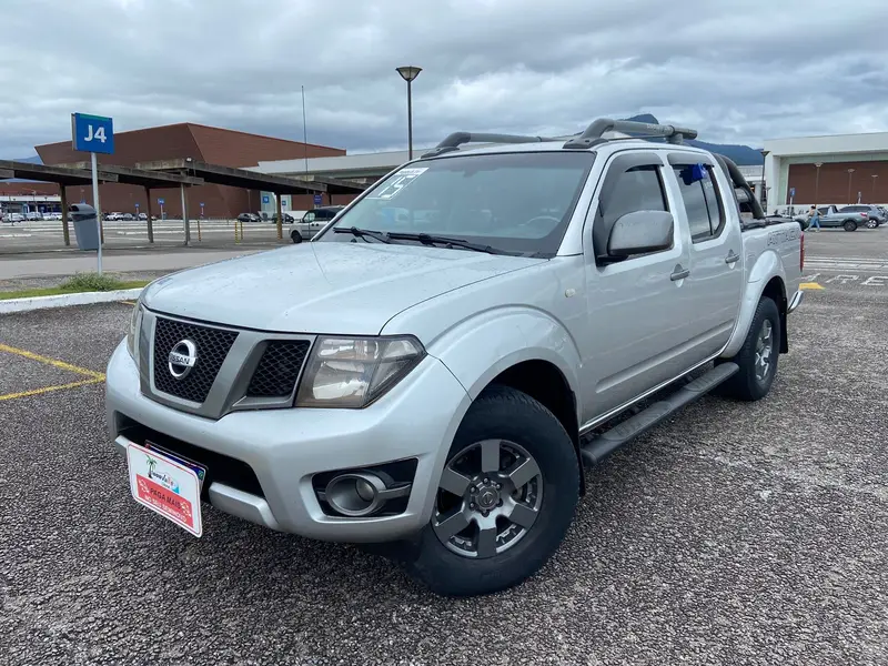 Nissan Frontier 2.5 TD CD 4x4 SV Attack