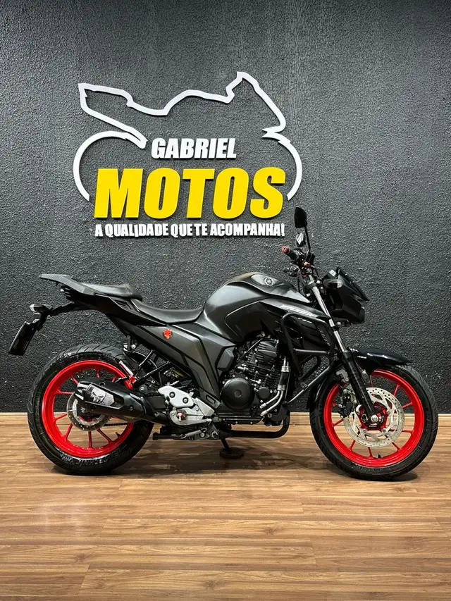 Moto Yamaha YS 250 Fazer 2022 ABS