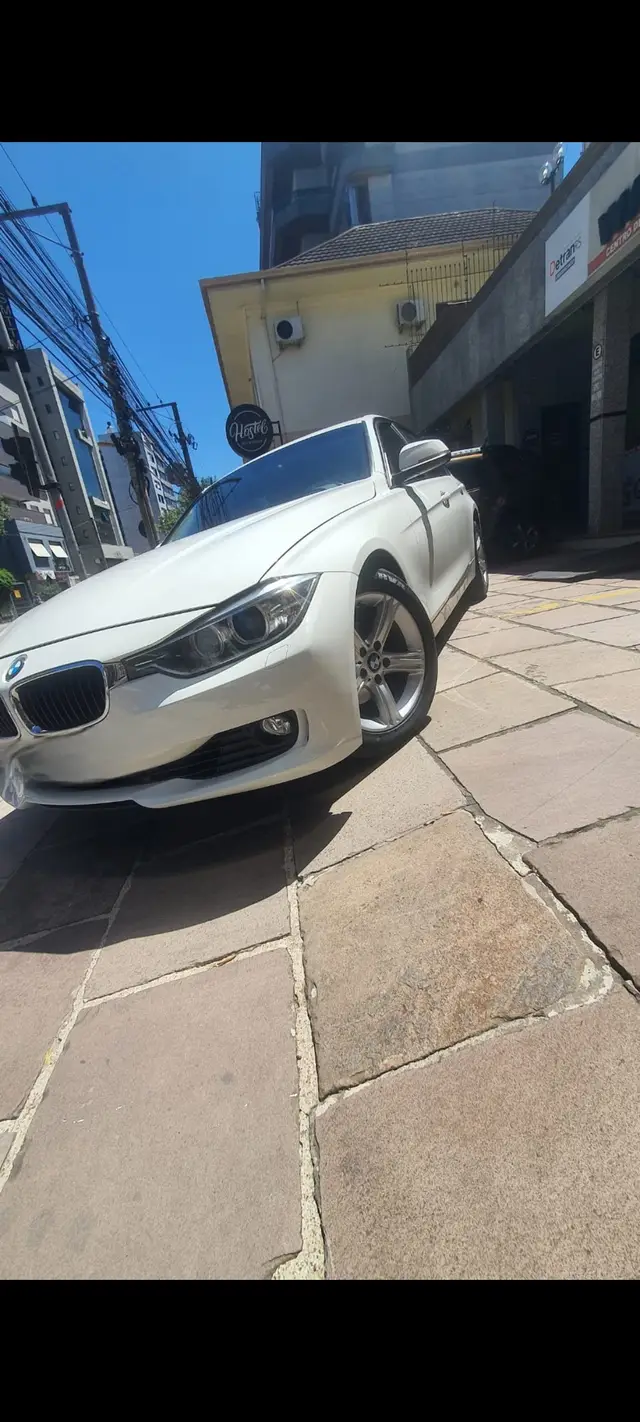 Carro BMW 320i GT 2015 320i Gran Turismo Sport