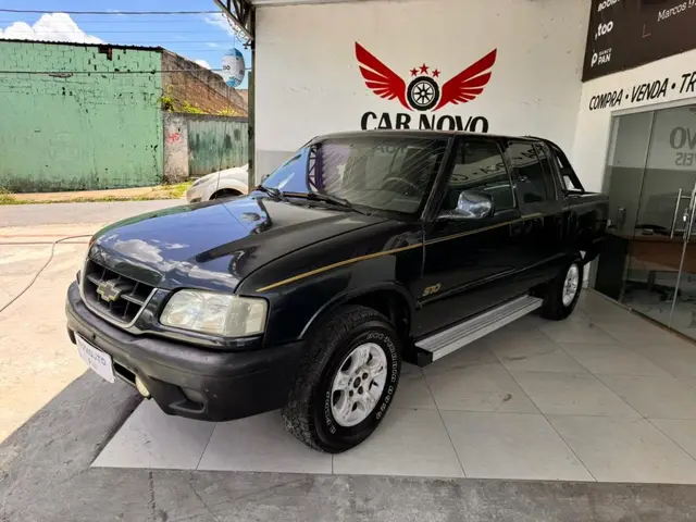 Carro Chevrolet S10 Cabine Dupla 2000 S10 Executive 4x2 4.3 SFi V6 (Cab Dupla)