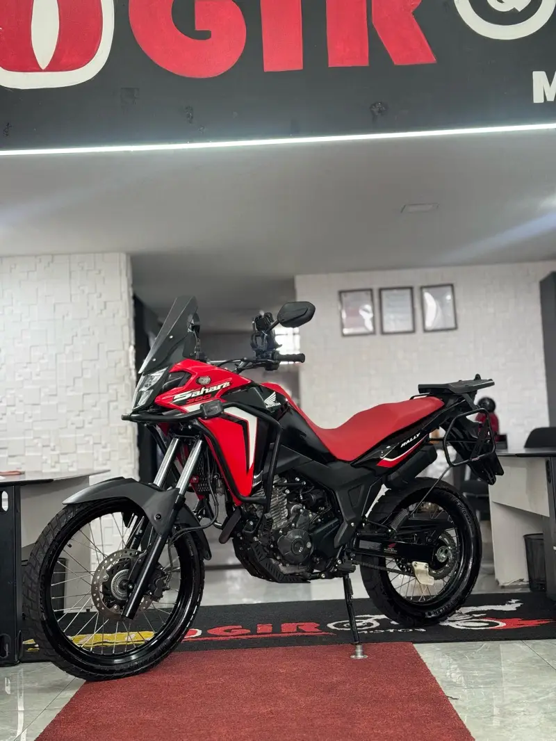 Honda XRE Sahara 300 Rally