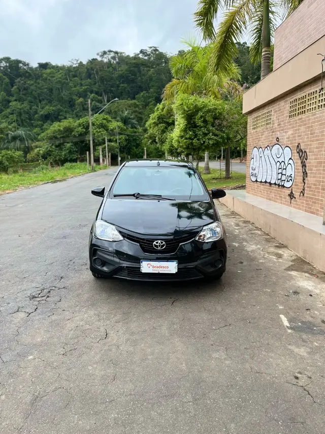 Carro Toyota Etios Sedan 2018 XS 1.5 (Aut) (Flex)
