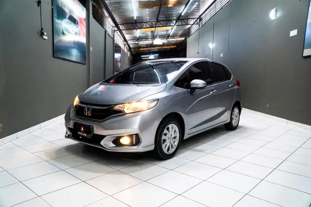 Carro Honda Fit 2021 1.5 16v LX CVT (Flex)