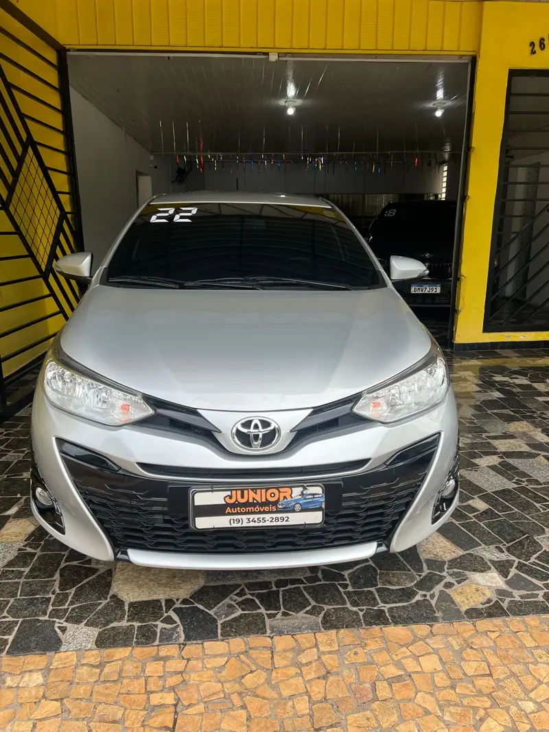 Toyota Yaris 1.5 XS Connect CVT (Flex)