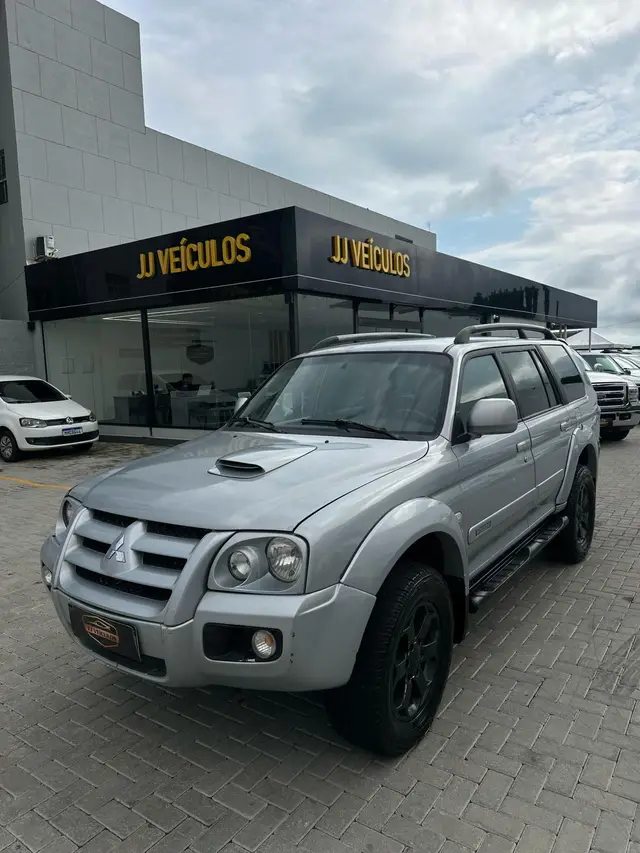 Carro Mitsubishi Pajero Sport 2010 HPE 4x4 2.5 (aut)